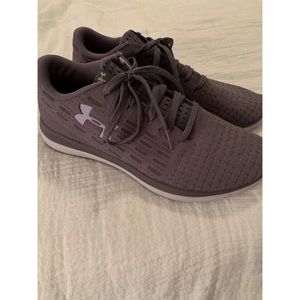 Gray Under Armour Tennis Shoes